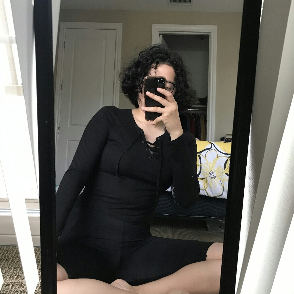 Trendy Black long sleeve with cross cords detail